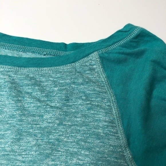 𝅺BUNDLE Joe Fresh Turquoise Baseball Varsity & Fuchsia Ribbed Button Shirts L/XL - Picture 4 of 13